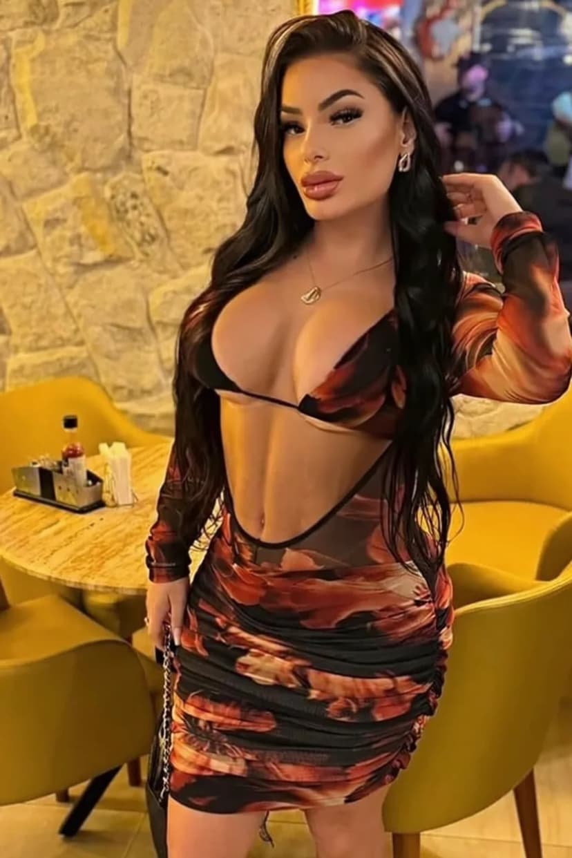 Júlia Hoffman