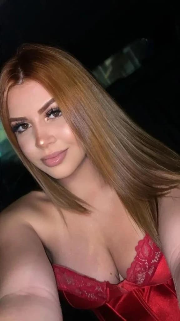  Kaylane bianca
